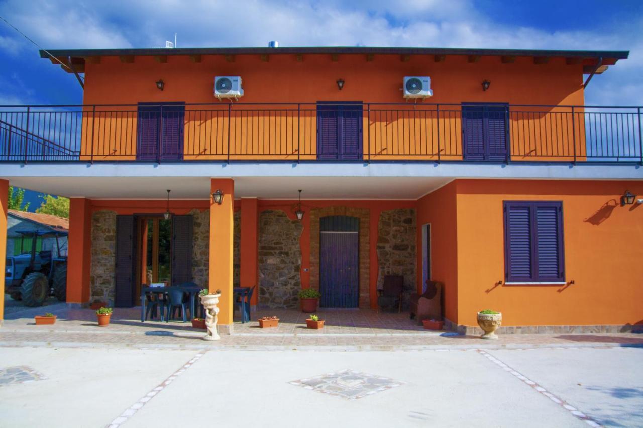 La Casa Sulla Collina Bed and Breakfast Altavilla Silentina Exteriör bild